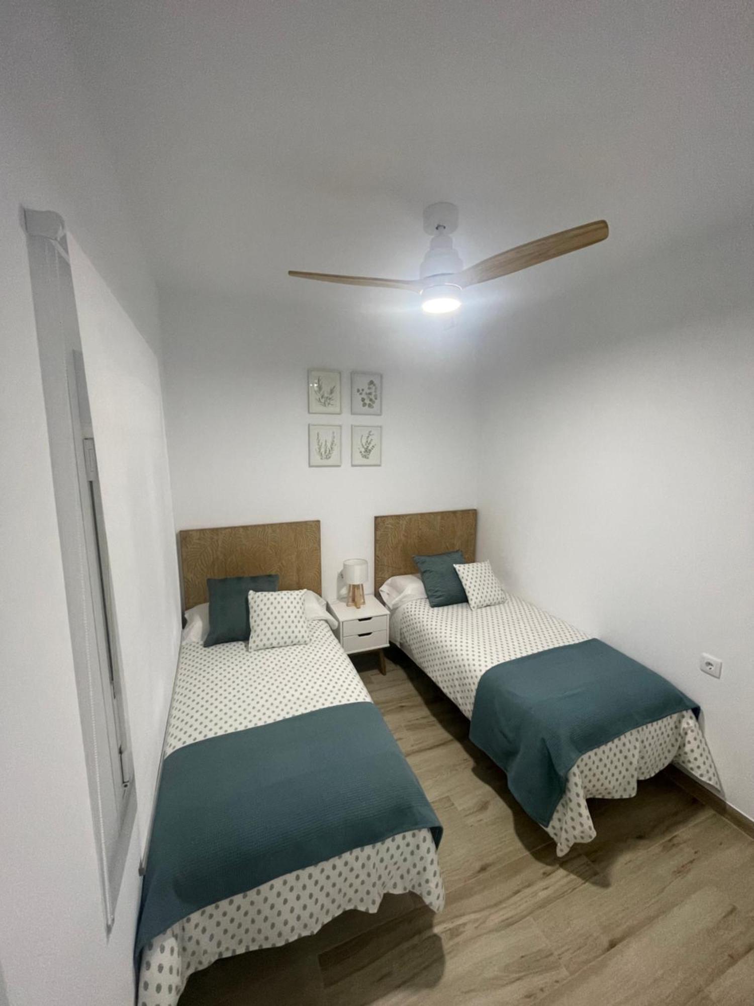 Apartamento Vitelio Кармона Экстерьер фото