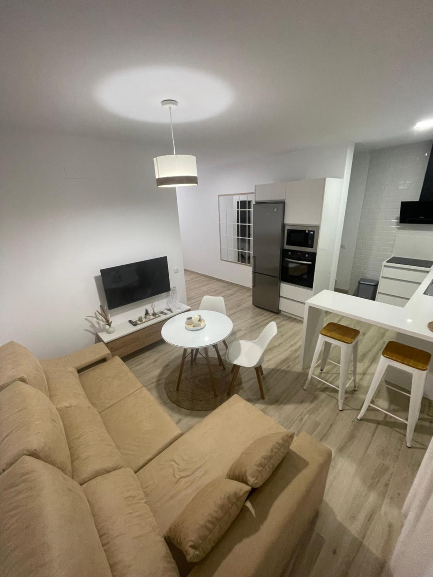 Apartamento Vitelio Кармона Экстерьер фото