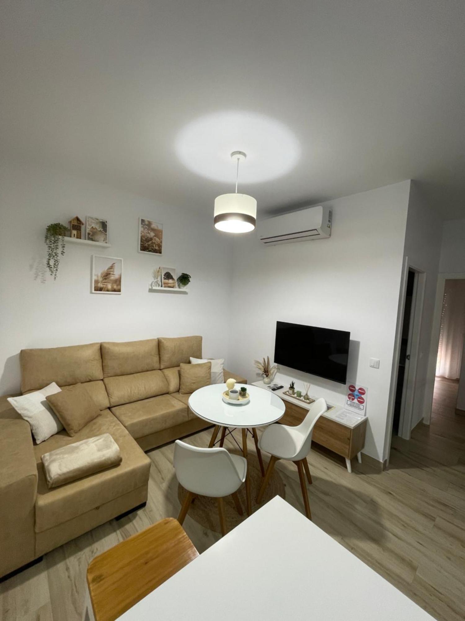 Apartamento Vitelio Кармона Экстерьер фото